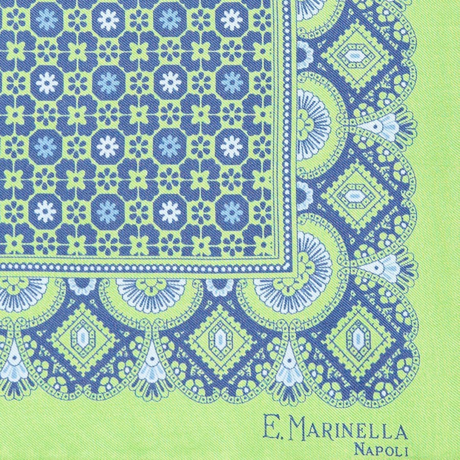 Clearance E.Marinella Green Hand-Printed Silk Pocket Square - Small Flower Pattern