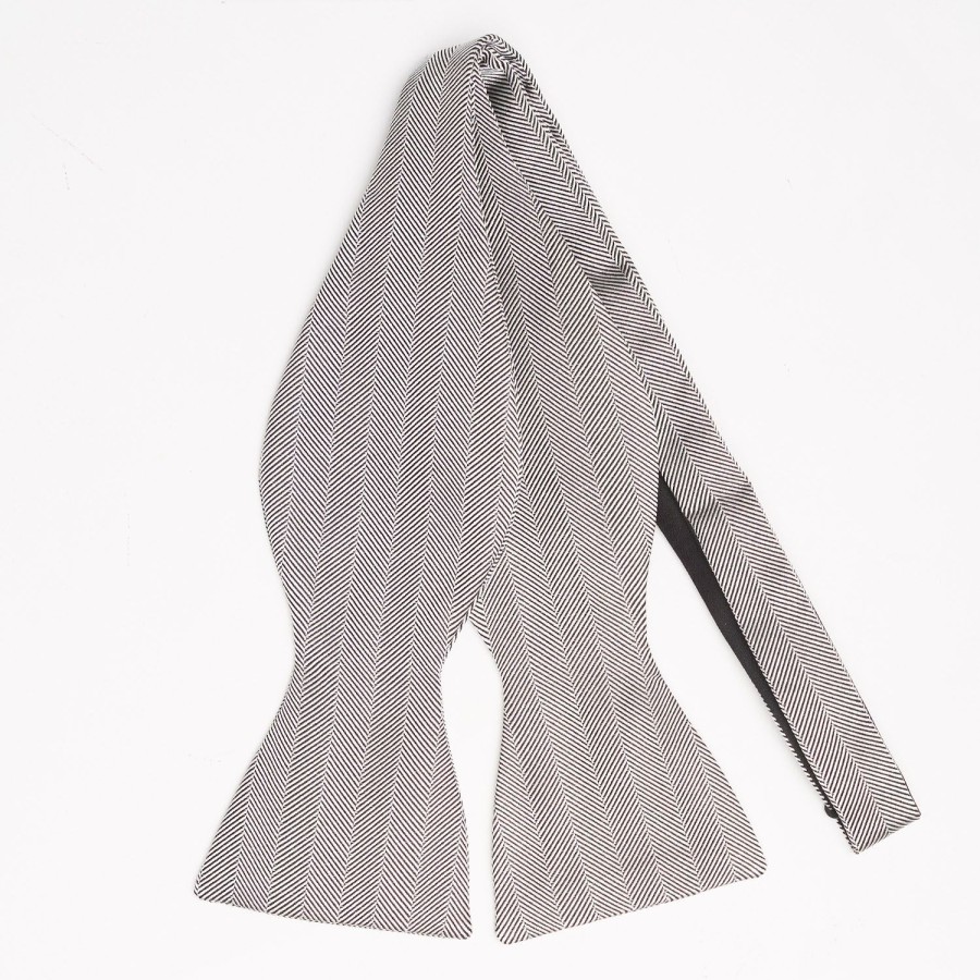 Best E.Marinella Light Grey Silk Bowtie To Self-Tie Solid Color