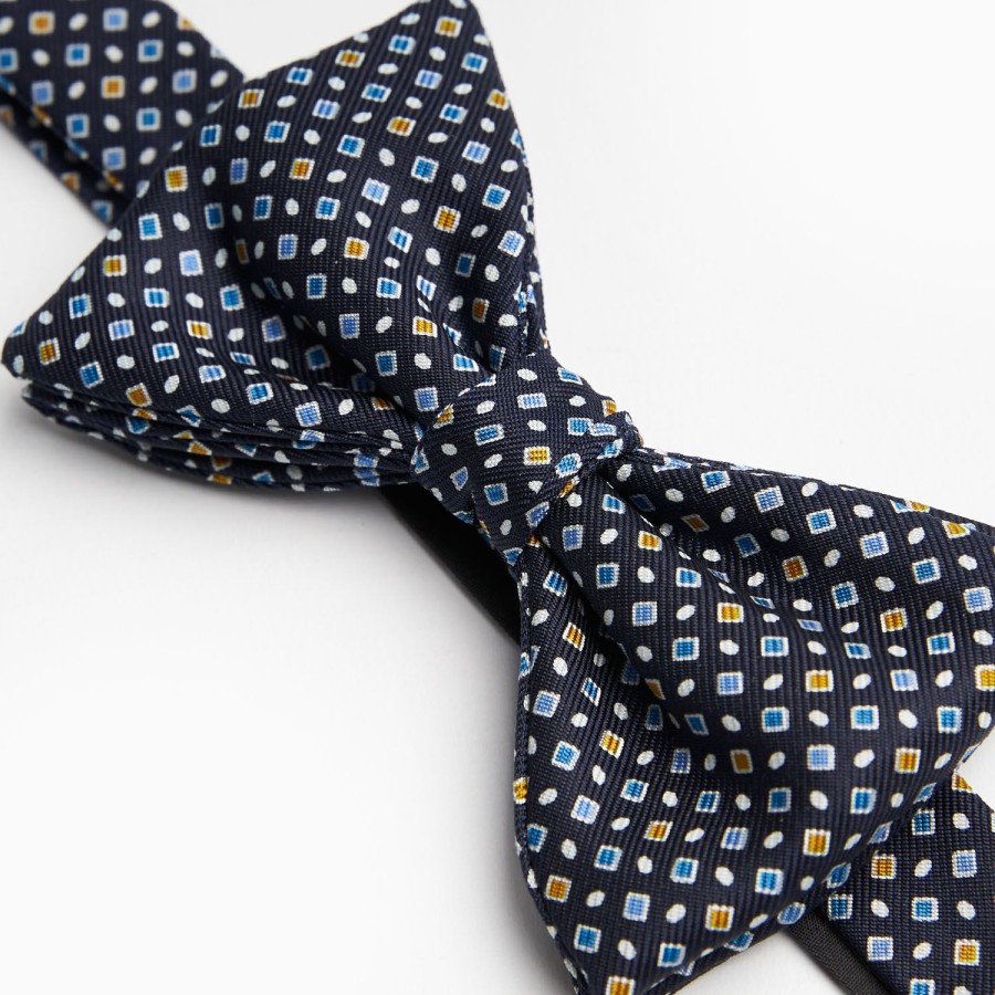 Clearance E.Marinella Dark Blue Pre-Knotted Silk Bowtie - Small Geometric Pattern