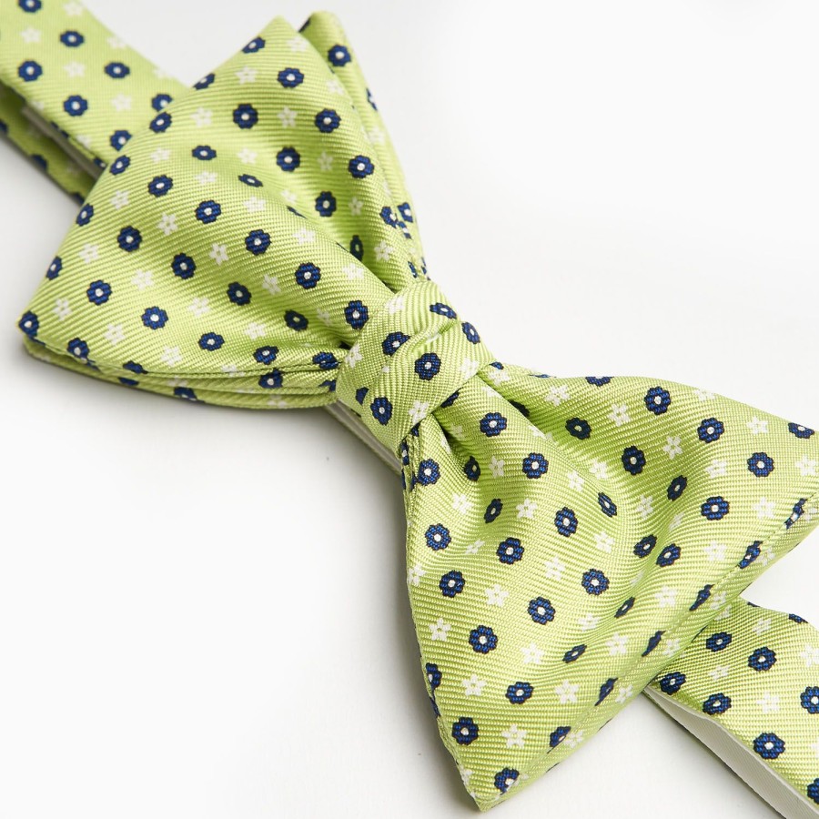 Wholesale E.Marinella Light Green Pre-Knotted Silk Bowtie - Small Flower Pattern