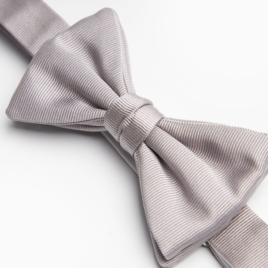 New E.Marinella Light Grey Pre-Knotted Silk Bowtie - Solid Color