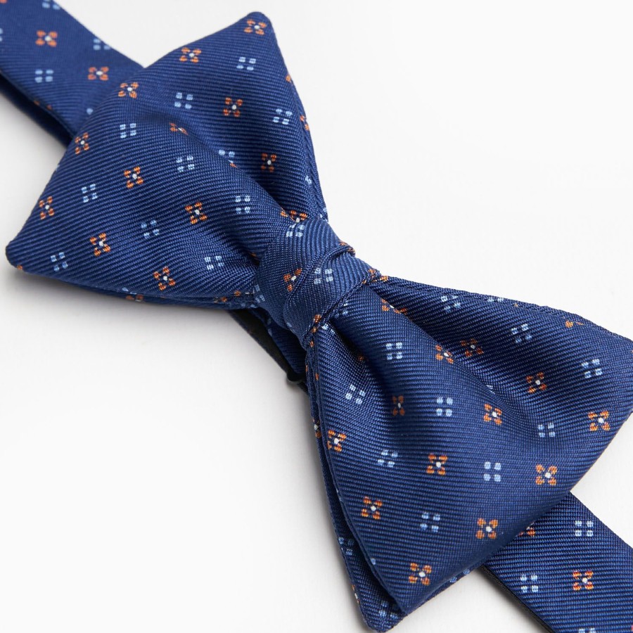 Clearance E.Marinella Bluette Pre-Knotted Silk Bowtie Small Flower Pattern